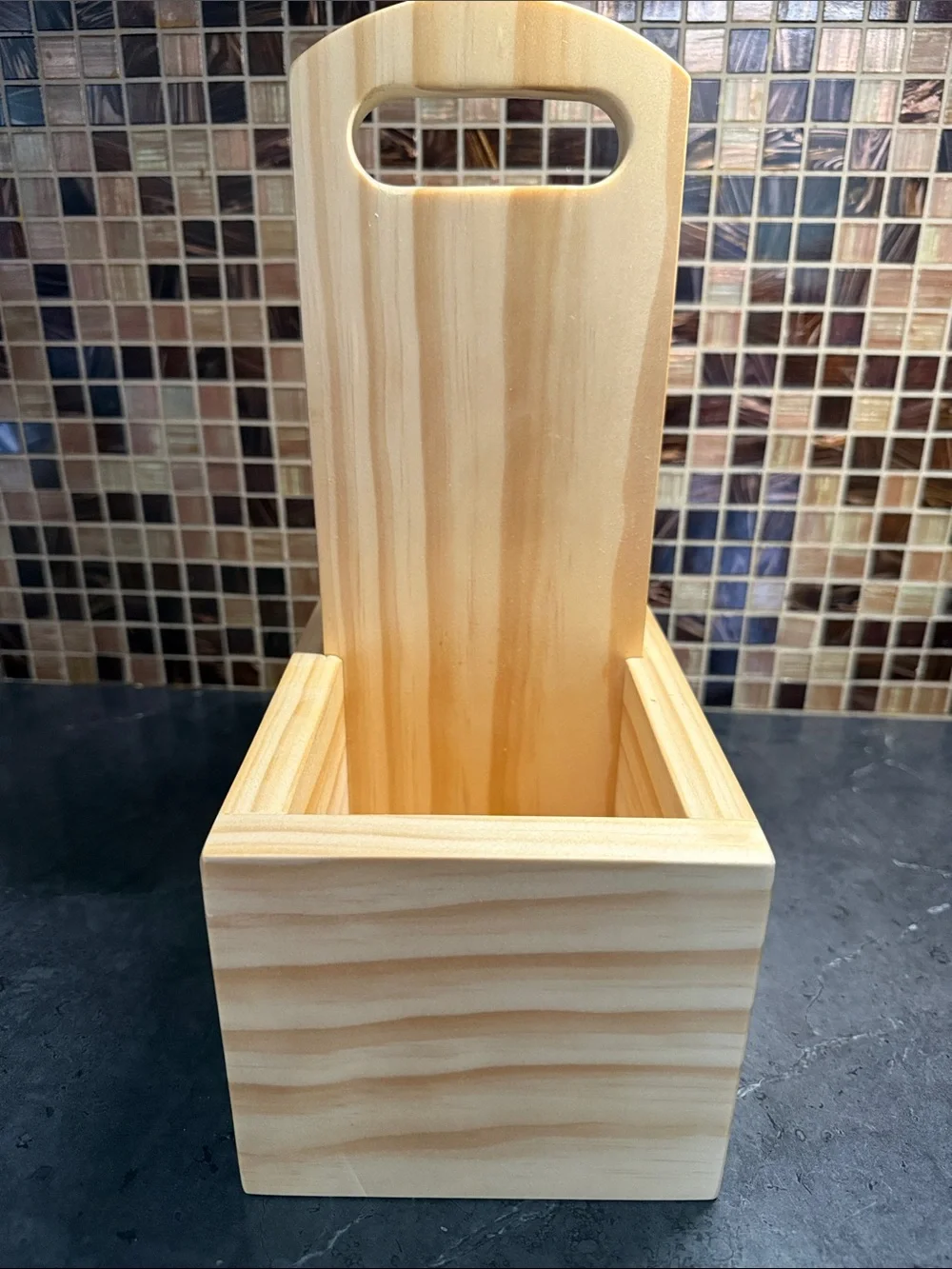 Natural Hand-crafted Wood Howler Caddy